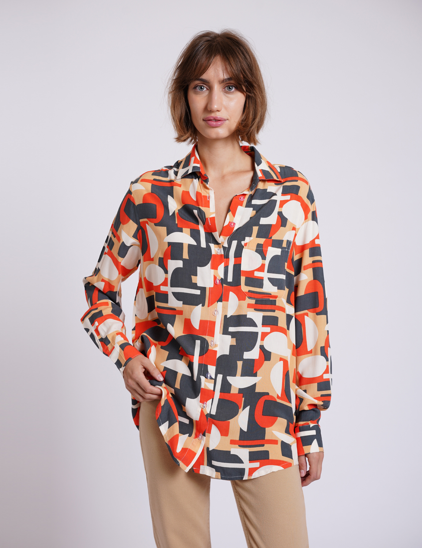 LINARIA חולצה מכופתרת פרינט גיאומטרי – תמונה 3